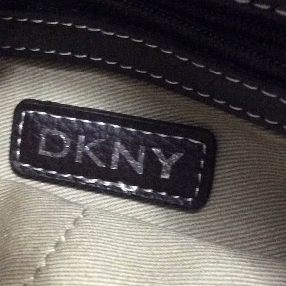 Shoulder bag - Picture 2 of 2